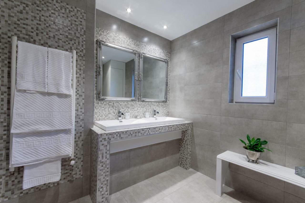 Williams House Hotel Vajdahunyad Kültér fotó