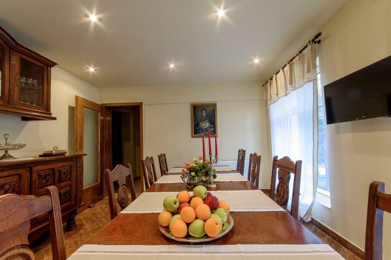 Williams House Hotel Vajdahunyad Kültér fotó